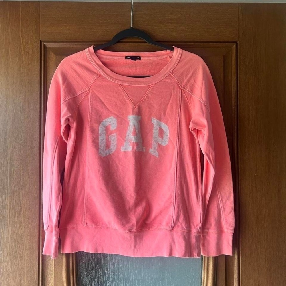 GAP women's XS pink pullover long sleeve EUC